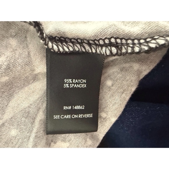 Torrid Floral and Polka Dot Faux Wrap Dress 3X - Picture 4 of 5